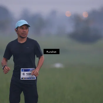 Runner Photo 5744263