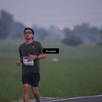 Runner Photo 5744290