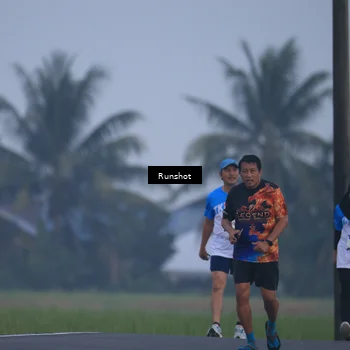 Runner Photo 5744444