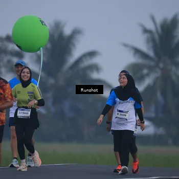 Runner Photo 5744456