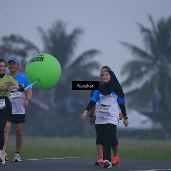 Runner Photo 5744459