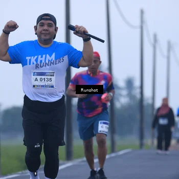 Runner Photo 5744619