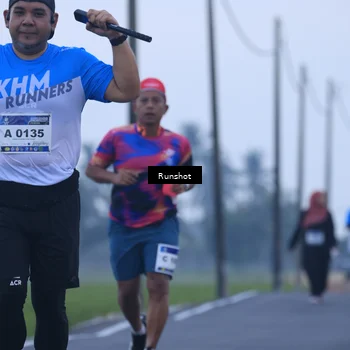 Runner Photo 5744624