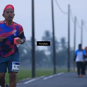 Runner Photo 5744650
