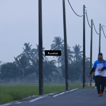 Runner Photo 5744671