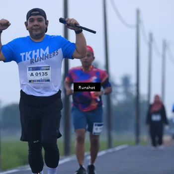Runner Photo 5744672
