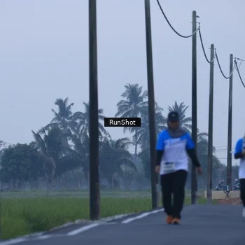 Runner Photo 5744701