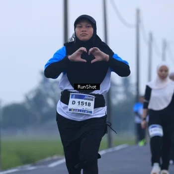 Runner Photo 5745003