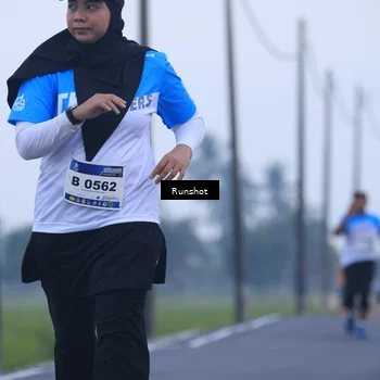 Runner Photo 5745286