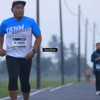 Runner Photo 5745407