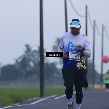 Runner Photo 5745563