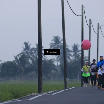 Runner Photo 5745663