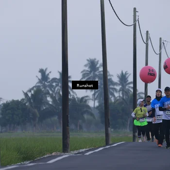 Runner Photo 5745670