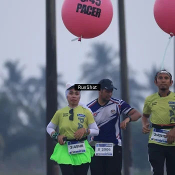 Runner Photo 5745763