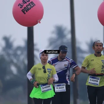 Runner Photo 5745764
