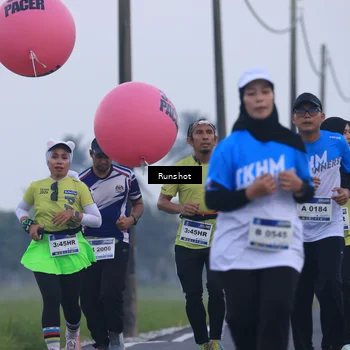 Runner Photo 5745789