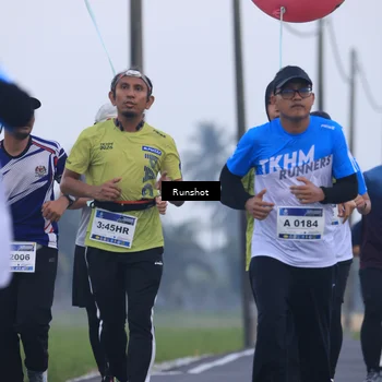 Runner Photo 5745816