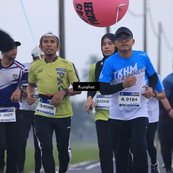 Runner Photo 5745818