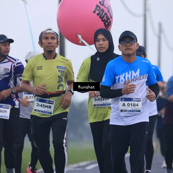 Runner Photo 5745820