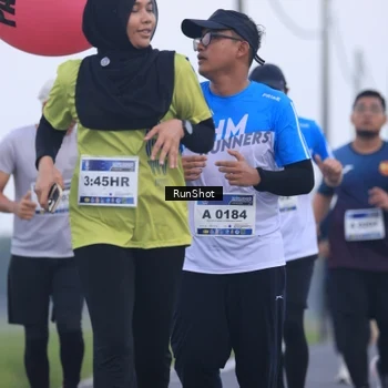 Runner Photo 5745839