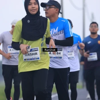Runner Photo 5745843