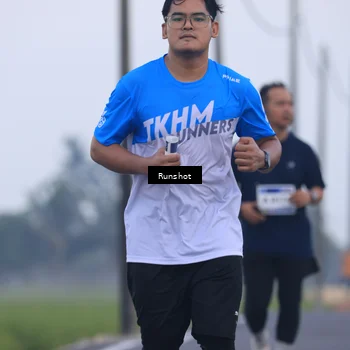Runner Photo 5745905