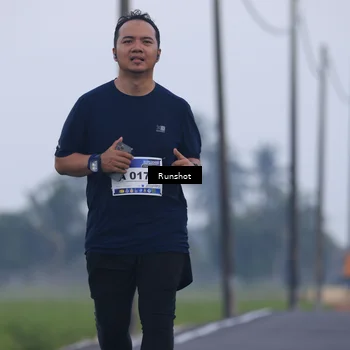 Runner Photo 5745942