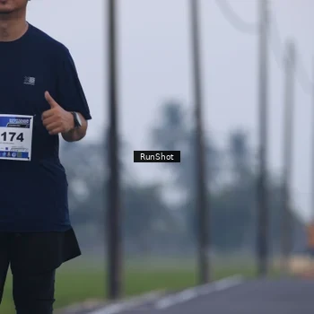 Runner Photo 5745960
