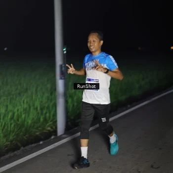 Runner Photo 5746057