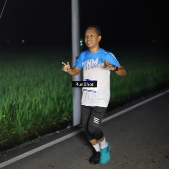Runner Photo 5746066