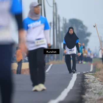 Runner Photo 5746389