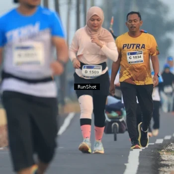 Runner Photo 5746603
