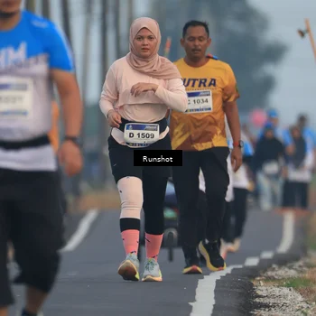 Runner Photo 5746615