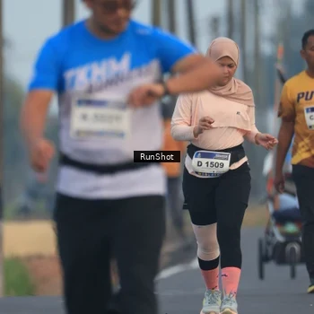 Runner Photo 5746653