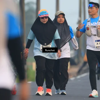 Runner Photo 5746918