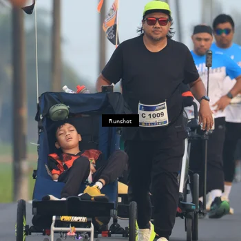 Runner Photo 5747136