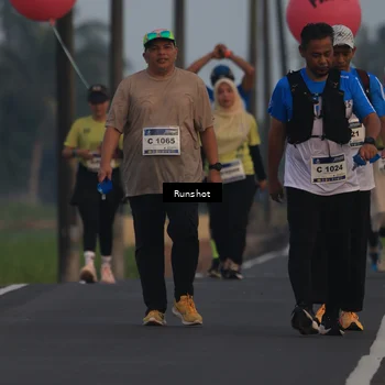 Runner Photo 5747395