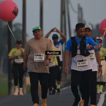 Runner Photo 5747413