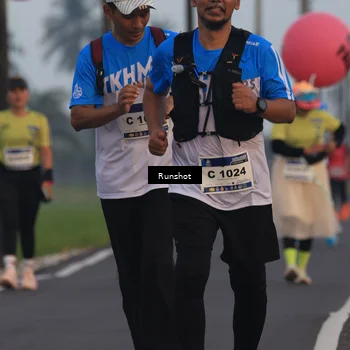 Runner Photo 5747569