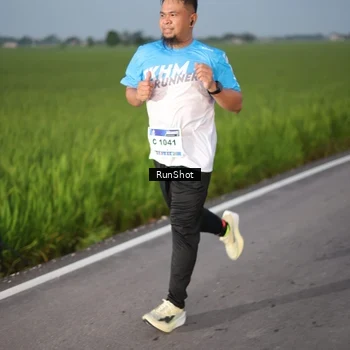 Runner Photo 5747702