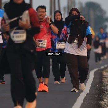 Runner Photo 5747790