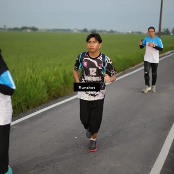 Runner Photo 5747937