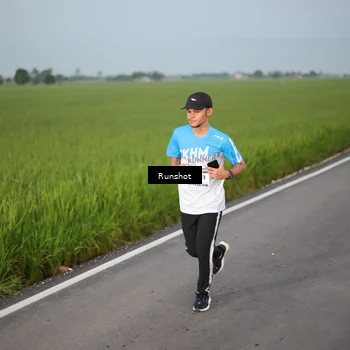 Runner Photo 5748002