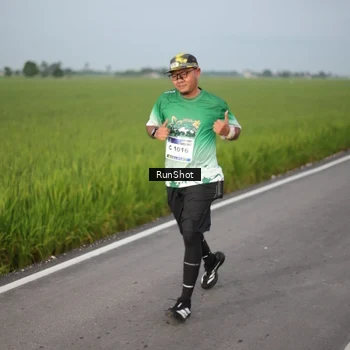 Runner Photo 5748017