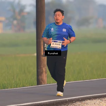 Runner Photo 5748024