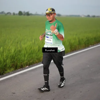 Runner Photo 5748035