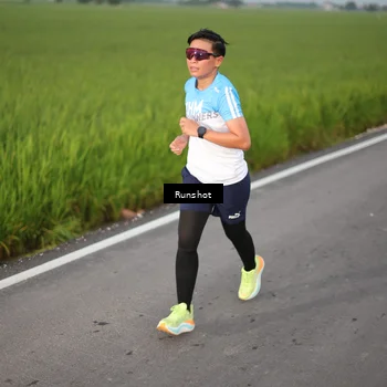 Runner Photo 5748060