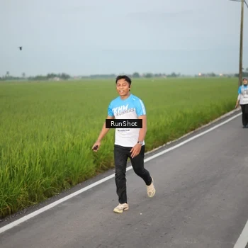 Runner Photo 5748076