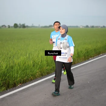 Runner Photo 5748104