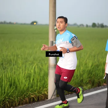 Runner Photo 5748124
